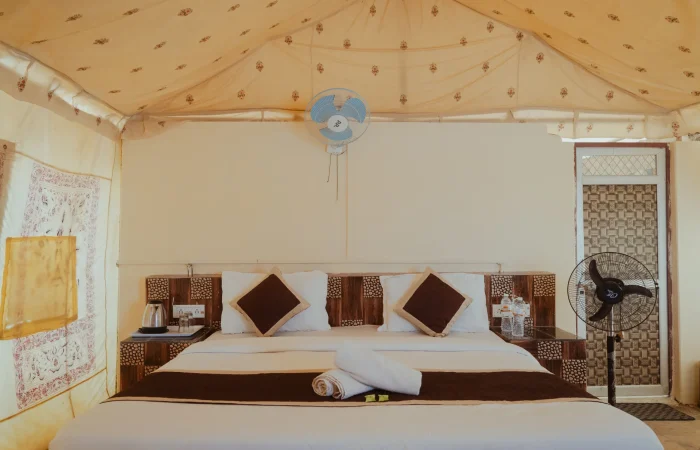 Luxury Deluxe Tent